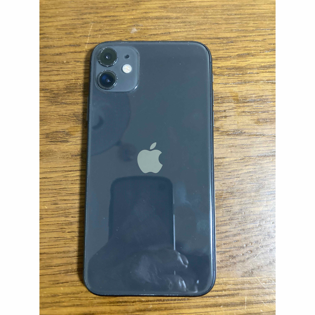 Apple(アップル)の【猫の声さん専用】iPhone 11   64G 本体　【中古品】 スマホ/家電/カメラのスマートフォン/携帯電話(スマートフォン本体)の商品写真