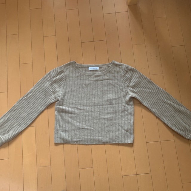 UNITED ARROWS green label relaxing(ユナイテッドアローズグリーンレーベルリラクシング)のグリーンレーベルリラクシング ベージュリブニット レディースのトップス(ニット/セーター)の商品写真