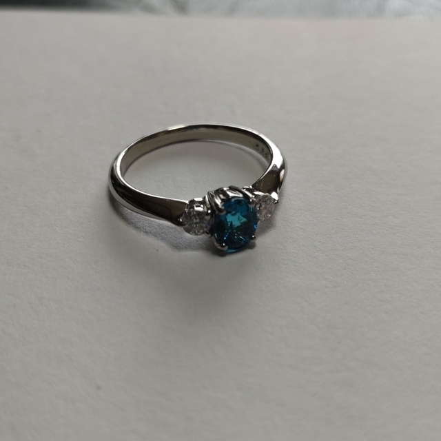 新品☆パライバトルマリン0.63ct  Pt900　ダイヤ0.25ct レディースのアクセサリー(リング(指輪))の商品写真