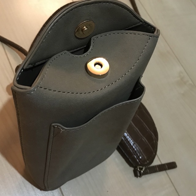 しまむら(シマムラ)の3連　ショルダー レディースのバッグ(ショルダーバッグ)の商品写真