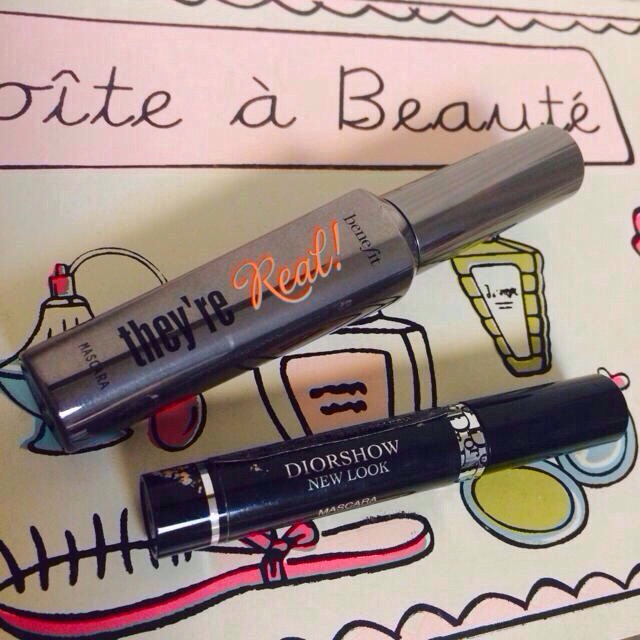 Benefit(ベネフィット)のお値下げ！マスカラ♡Diorのおまけ付き コスメ/美容のベースメイク/化粧品(その他)の商品写真