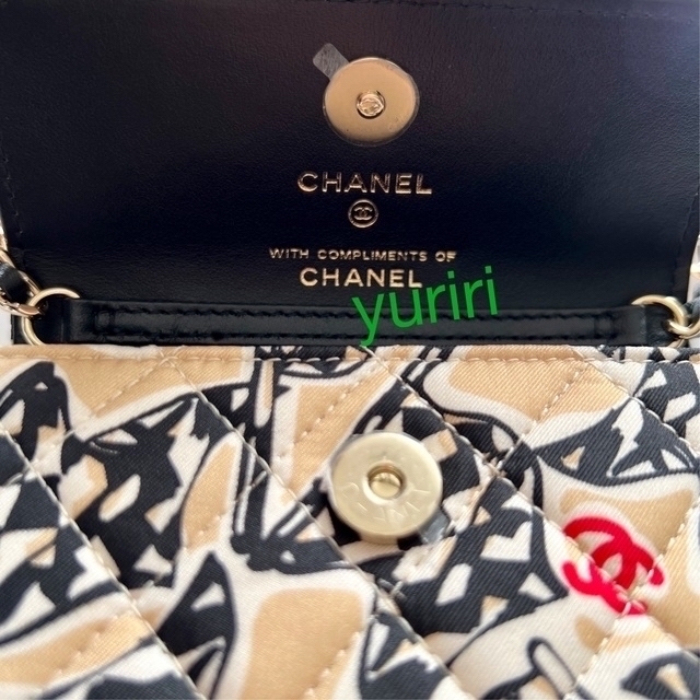 CHANEL(シャネル)の💛シャネル🖤新春セール🎍✨売切り価格💓限定非売品ギフト🎁✨ レディースのバッグ(ショルダーバッグ)の商品写真