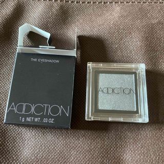 アディクション(ADDICTION)のADDICTION アディクションザ アイシャドウ #98 Black Swan(アイシャドウ)