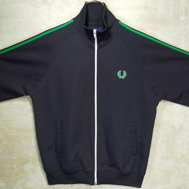 FRED PERRY(フレッドペリー)の【希少カラー】フレッドペリー XL トラックジャケット ネイビー 紺 緑 白 メンズのトップス(ジャージ)の商品写真