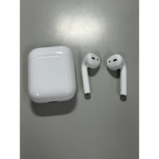 アップル(Apple)のApple Airpods(第一世代)MMEF2J/A(ヘッドフォン/イヤフォン)