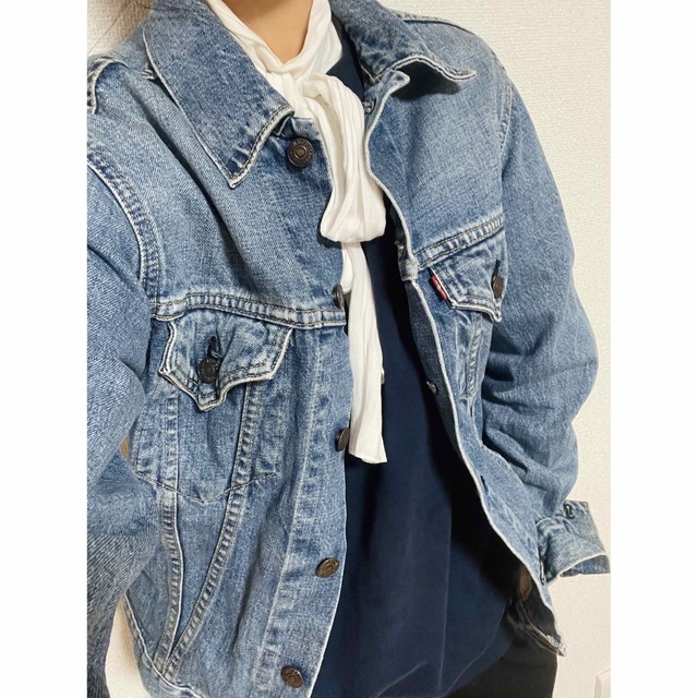 Levi's(リーバイス)の週末限定価格　Levi’s デニムジャケット レディースのジャケット/アウター(Gジャン/デニムジャケット)の商品写真