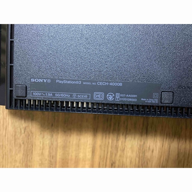 ps3 (CECH-4000B 250GB)、ソフト付き 2