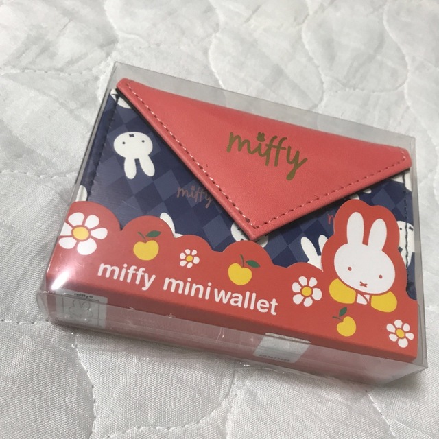 miffy(ミッフィー)のミッフィー ミニ財布 レディースのファッション小物(財布)の商品写真
