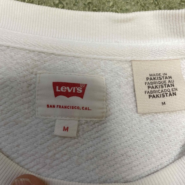 Levi's リーバイス トレーナー  匿名配送