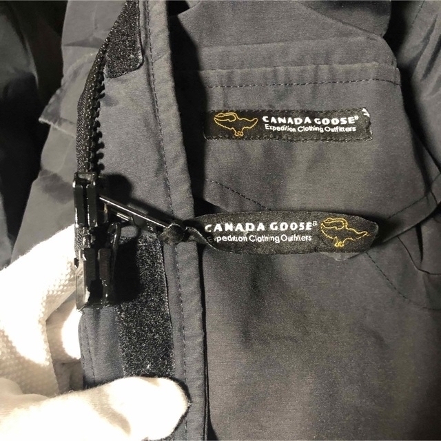 CANADA GOOSE(カナダグース)のカナダグース　ダウンジャケット　ブラックレーベル　コンスタブルパーカー メンズのジャケット/アウター(ダウンジャケット)の商品写真