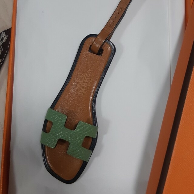 HERMES エルメス オランナノ チャーム | munchercruncher.com
