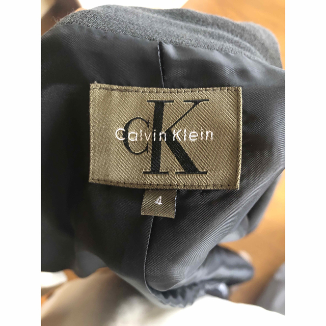 Calvin Klein(カルバンクライン)のCalvin Klein ジャケット レディースのジャケット/アウター(テーラードジャケット)の商品写真