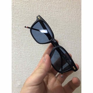 トムブラウン⭐️TB-402‼️定価56000⭐️ブルーレンズ⭐️マッド