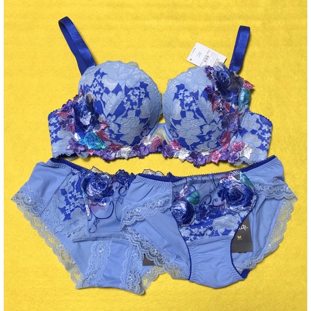 サルート ブラジャー\u0026ショーツセット | labiela.com