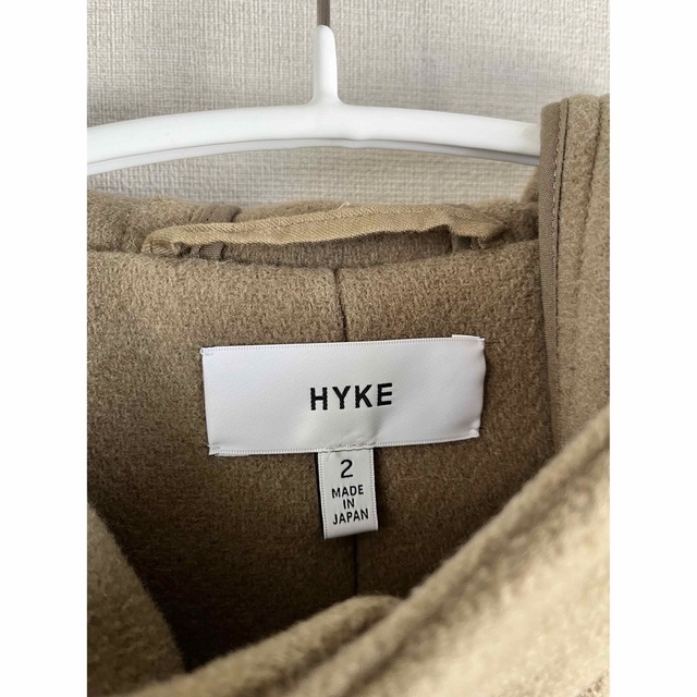HYKE(ハイク)のHYKE ダッフルコート Beige M レディースのジャケット/アウター(ダッフルコート)の商品写真