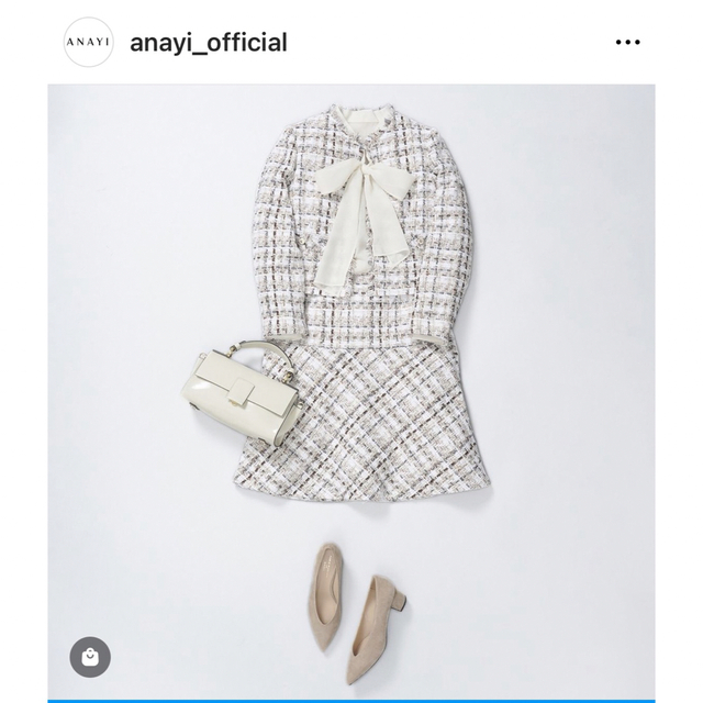 ANAYI(アナイ)のラメスラブツイードショートジャケット anayi レディースのジャケット/アウター(ノーカラージャケット)の商品写真