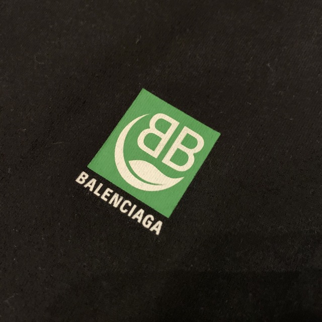 Balenciaga(バレンシアガ)のバレンシアガ　ロンT balenciaga トップス　4y キッズ/ベビー/マタニティのキッズ服男の子用(90cm~)(Tシャツ/カットソー)の商品写真