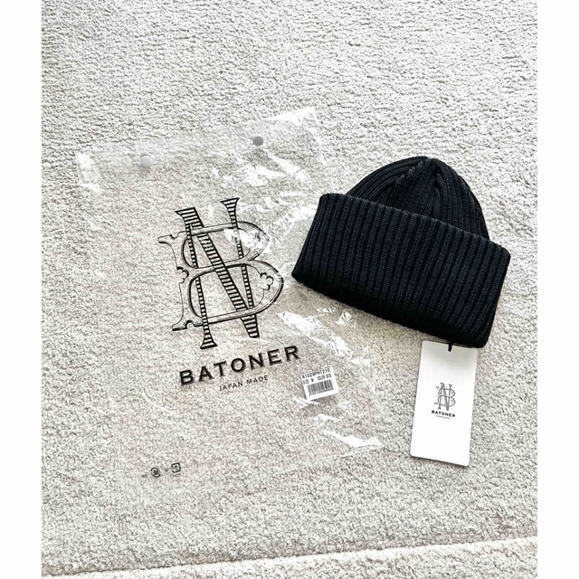 COMOLI(コモリ)のBATONER SOLID WOOL SHORT CAP バトナー ニット帽 メンズの帽子(ニット帽/ビーニー)の商品写真