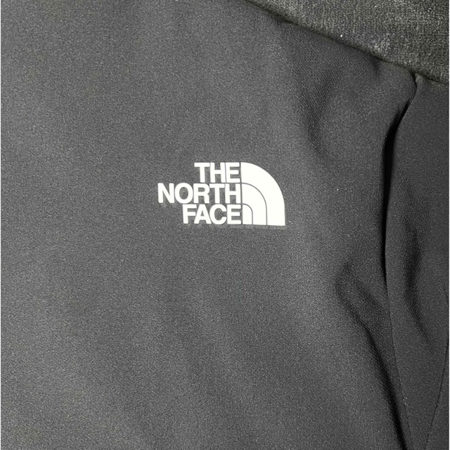 THE NORTH FACE(ザノースフェイス)のNP72071 エイペックスサーマルフーディ　Mサイズ メンズのジャケット/アウター(マウンテンパーカー)の商品写真