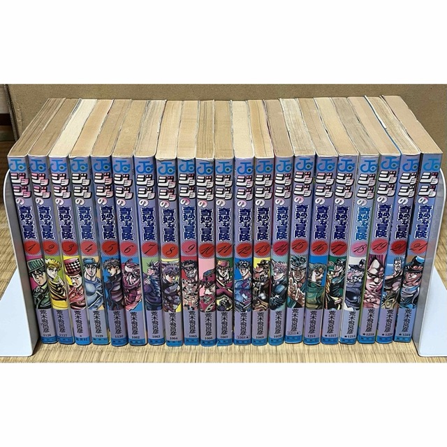 9.10日限定セール!】ジョジョシリーズ 全131巻+関連本4冊 9.10日限定セール!】ジョジョシリーズ 全131巻+関連本4冊