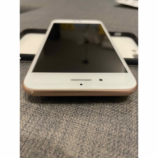 携帯電話本体iPhone8 plus 64GB SiMロック解除済