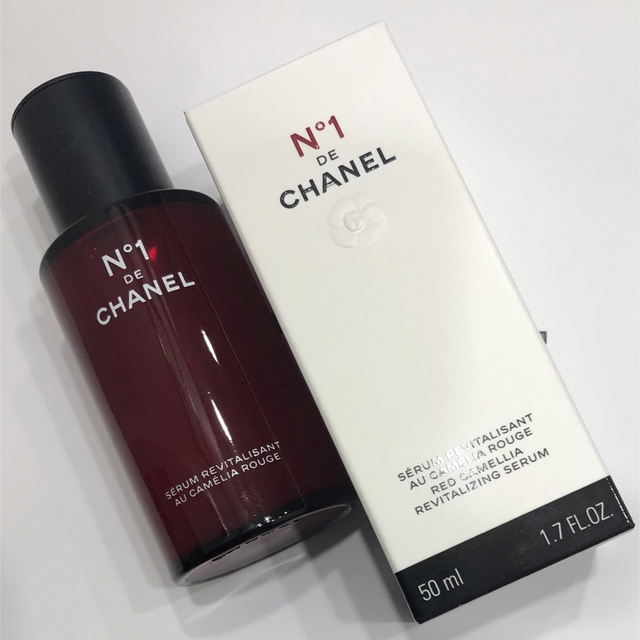 CHANEL(シャネル)の新品未使用★CHANEL  セラム N°1 ドゥ シャネル50ml コスメ/美容のスキンケア/基礎化粧品(美容液)の商品写真