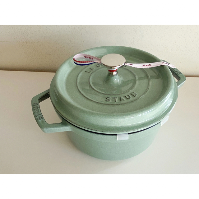 staubストウブ　ココットラウンド20cm セージグリーンインテリア/住まい/日用品