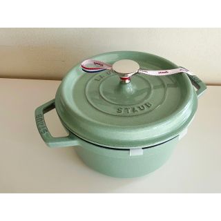 ストウブ(STAUB)のstaubストウブ　ココットラウンド20cm セージグリーン(鍋/フライパン)