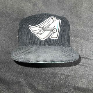 New Era exclusivefitted 7 3/4 Angel