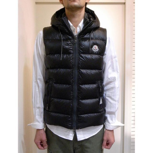 MONCLER(モンクレール)のモンクレール BARTHOLOME ダウンベスト サイズ1 国内正規品 メンズのジャケット/アウター(ダウンベスト)の商品写真