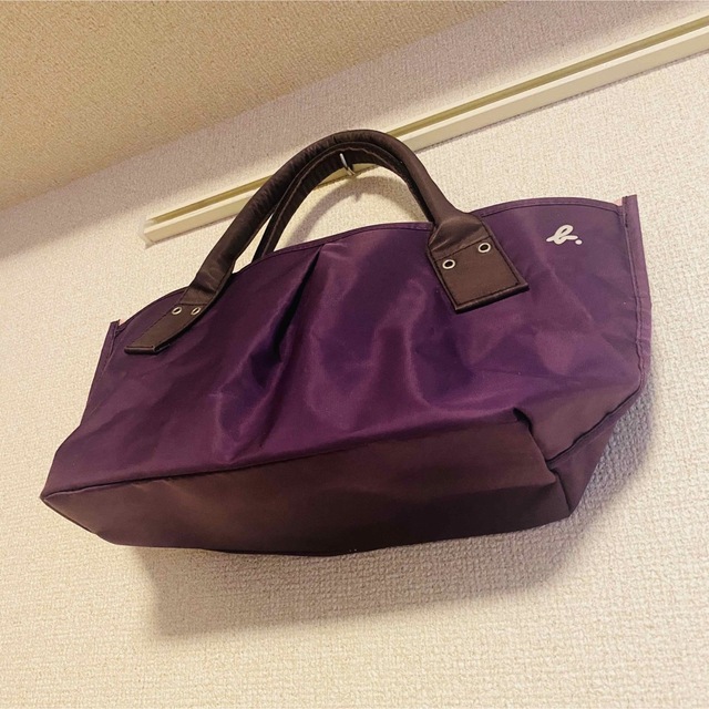 agnes b.(アニエスベー)のアニエスべー　紫ミニバッグ レディースのバッグ(ハンドバッグ)の商品写真