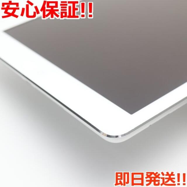 Apple(アップル)の新品同様 au iPad Air 16GB シルバー  M666 スマホ/家電/カメラのPC/タブレット(タブレット)の商品写真