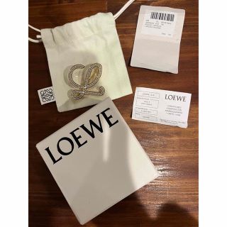 ロエベ(LOEWE)のロエベ　パール　ブローチ(ブローチ/コサージュ)