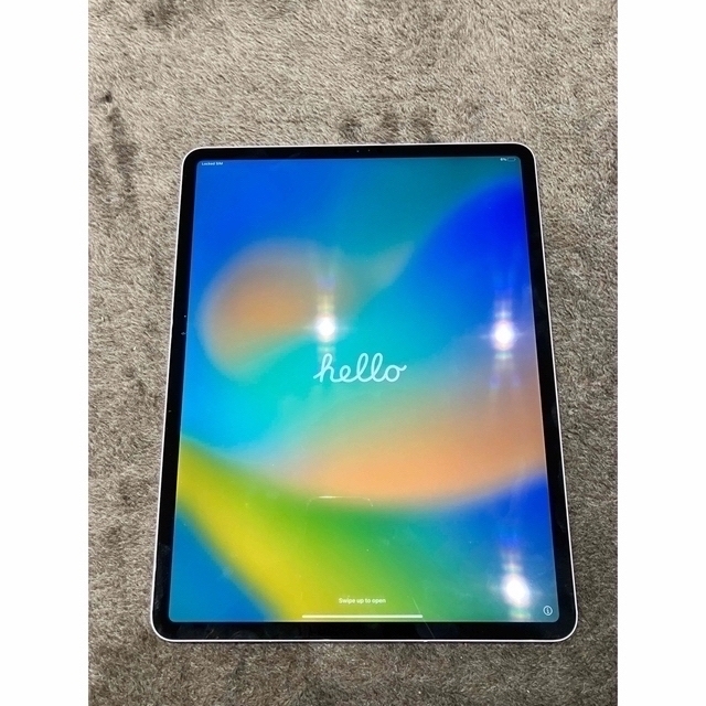 メーカー包装済】 iPad 極美品 シルバー 1TB Cellular 3世代 12.9 Pro iPad タブレット