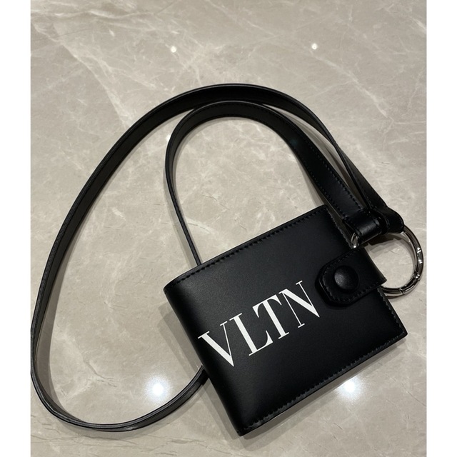 ファッション小物◆VALENTINO ◆VLTNネックウォレット美品