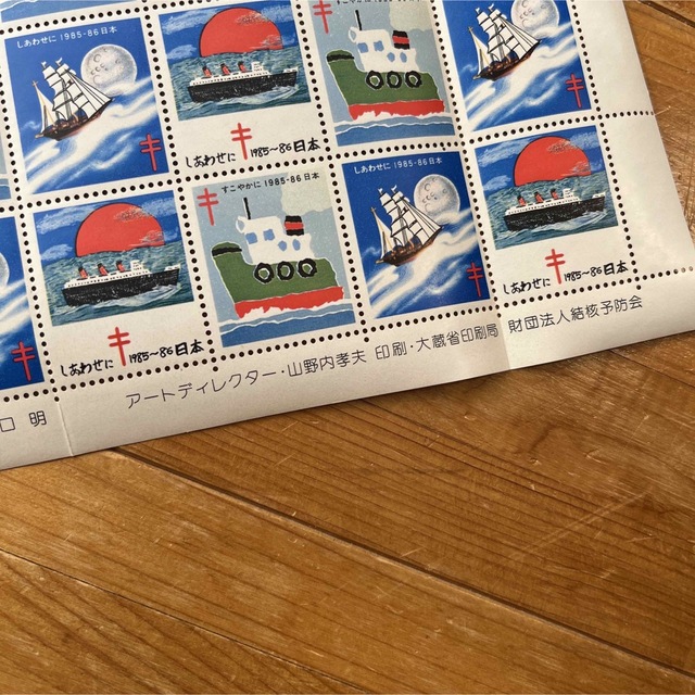 複十字シール　1985年テーマ「船」50枚 エンタメ/ホビーのコレクション(使用済み切手/官製はがき)の商品写真