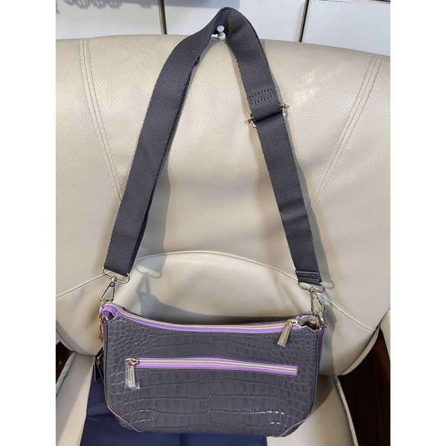 新品　モーダプリンチペ　2WAYバッグ レディースのバッグ(ショルダーバッグ)の商品写真