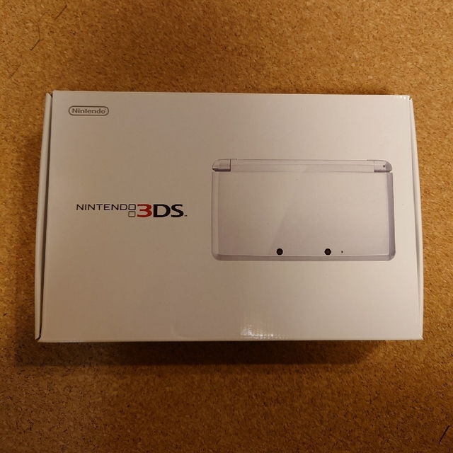 Nintendo 3DS  本体ピュアホワイト