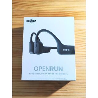 【美品】Shokz OPENRUN ワイヤレス骨伝導イヤホン Black(ヘッドフォン/イヤフォン)