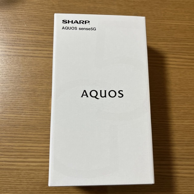 AQUOS(アクオス)のシャープ AQUOS sense 5G SIMフリー  SH-M17 ブラック スマホ/家電/カメラのスマートフォン/携帯電話(スマートフォン本体)の商品写真