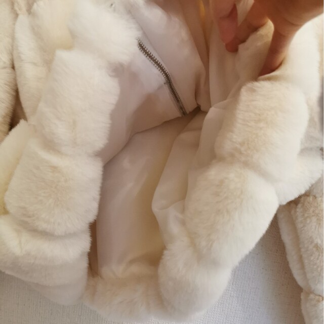 レディース ファーコート白の通販 by ♡ベル shop♡|ラクマ レディース ファーコート白の通販 by ♡ベル shop♡|ラクマ