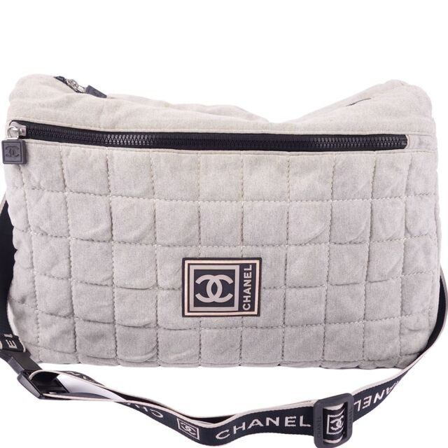 CHANEL - シャネル CHANEL スポーツライン バッグ ショルダーバッグ