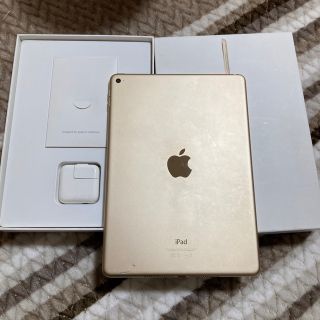 アイパッド(iPad)のアップル iPad Air 2 WiFi 16GB ゴールド(タブレット)