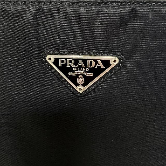 PRADA　プラダ　バッグ　トート　ナイロン　ハンド　ロゴ　プレート　ブラック