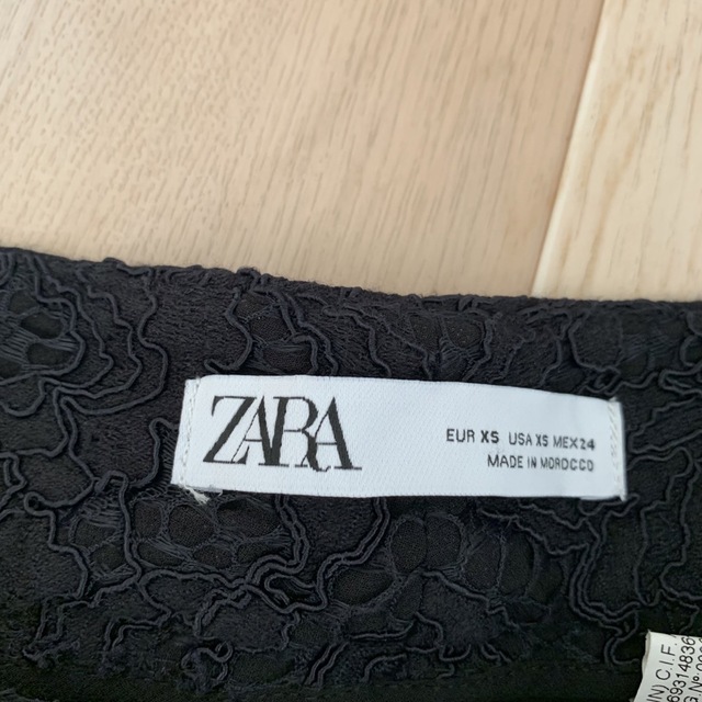 ZARA(ザラ)のZARA レースパンツ レディースのパンツ(カジュアルパンツ)の商品写真