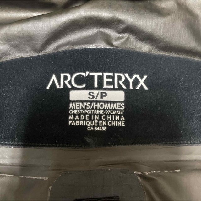 ARC'TERYX(アークテリクス)のARC'TERYX BEAMS 別注 Beta SL  メンズのジャケット/アウター(マウンテンパーカー)の商品写真