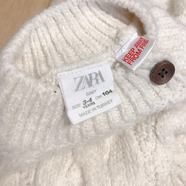 ZARA KIDS(ザラキッズ)の専用ページ:ZARAキッズ*ケーブルニットセーター キッズ/ベビー/マタニティのキッズ服男の子用(90cm~)(ニット)の商品写真