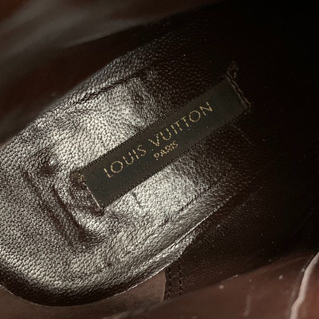 LOUIS VUITTON(ルイヴィトン)の4207 ヴィトン ファブリック モノグラム ショートブーツ ブラウン レディースの靴/シューズ(ブーツ)の商品写真