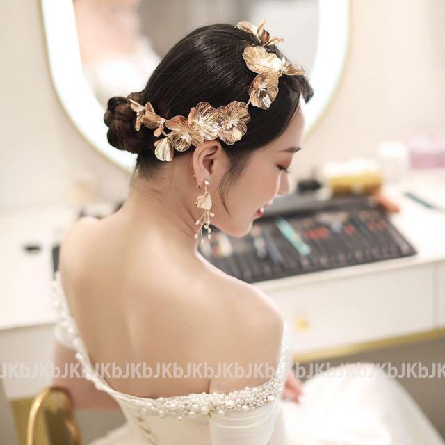 ヘッドドレス イヤリング ゴールド 花 結婚式 ウェディング A10-1 レディースのヘアアクセサリー(カチューシャ)の商品写真