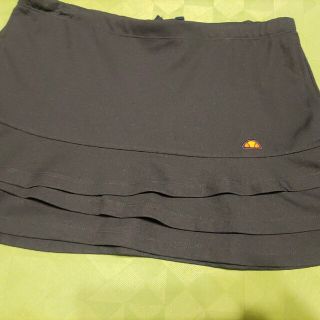 エレッセ(ellesse)のellesse　テニススコートLサイズ(ウェア)